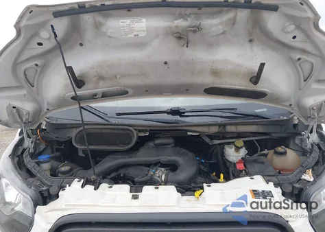 2018 Ford Transit-250 z USA, uszkodzony, nr VIN 1FTYR2CM1JKA85343